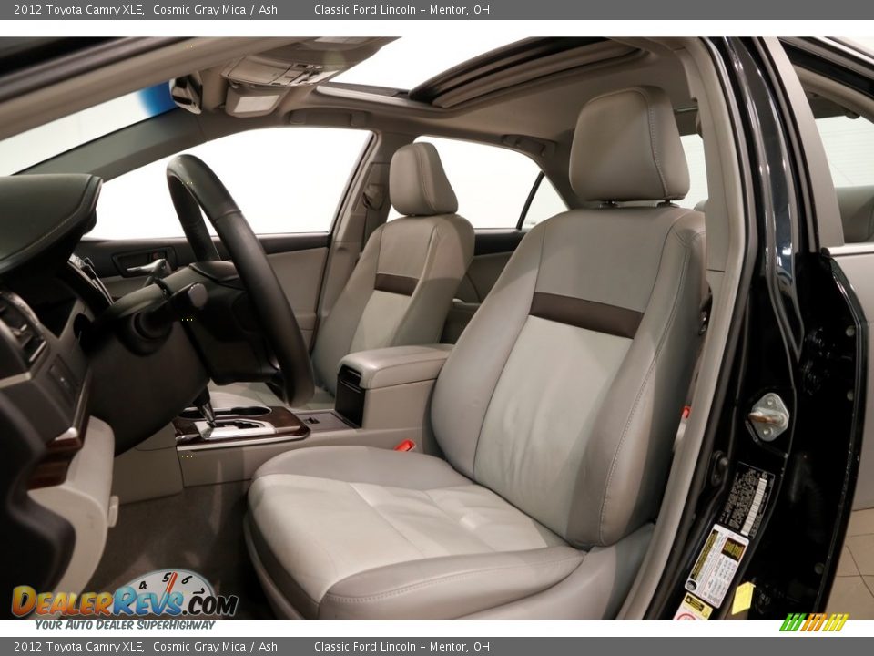 2012 Toyota Camry XLE Cosmic Gray Mica / Ash Photo #5