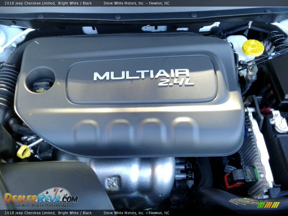 2018 Jeep Cherokee Limited Bright White / Black Photo #30