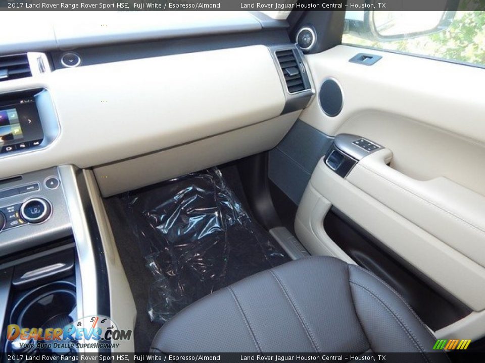 2017 Land Rover Range Rover Sport HSE Fuji White / Espresso/Almond Photo #14