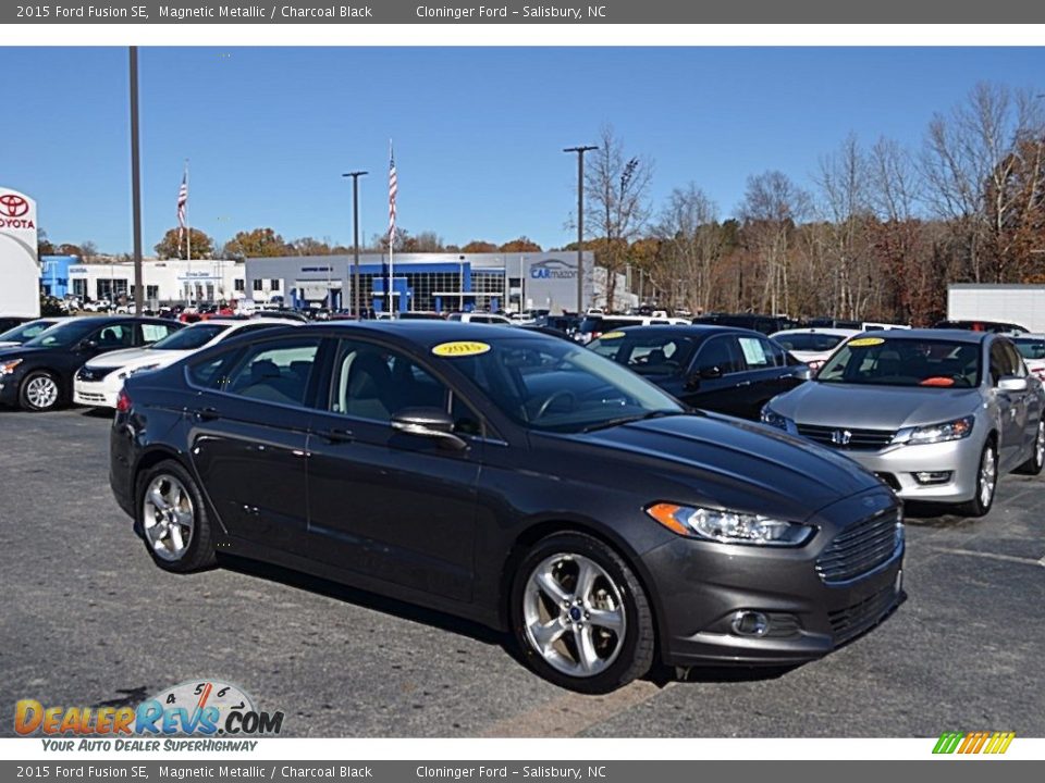 2015 Ford Fusion SE Magnetic Metallic / Charcoal Black Photo #1