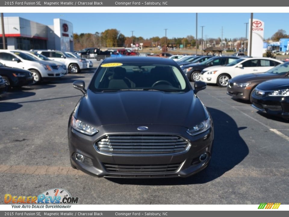 2015 Ford Fusion SE Magnetic Metallic / Charcoal Black Photo #27