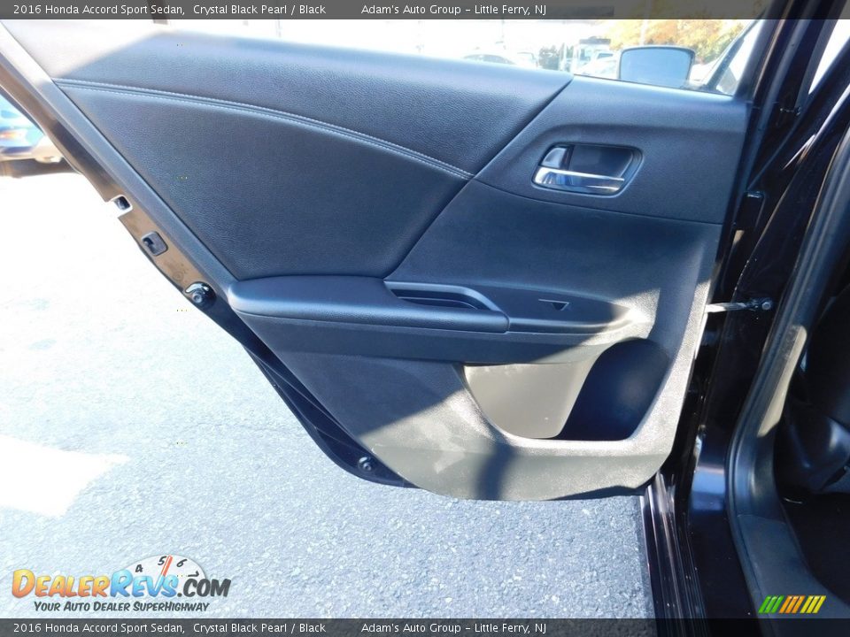 2016 Honda Accord Sport Sedan Crystal Black Pearl / Black Photo #30