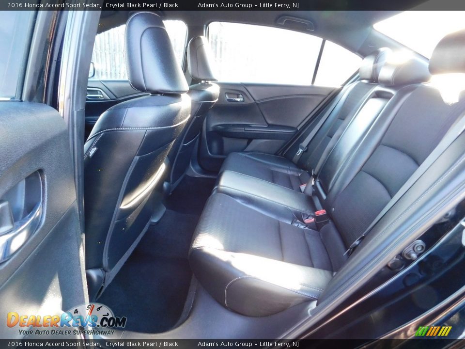 2016 Honda Accord Sport Sedan Crystal Black Pearl / Black Photo #31
