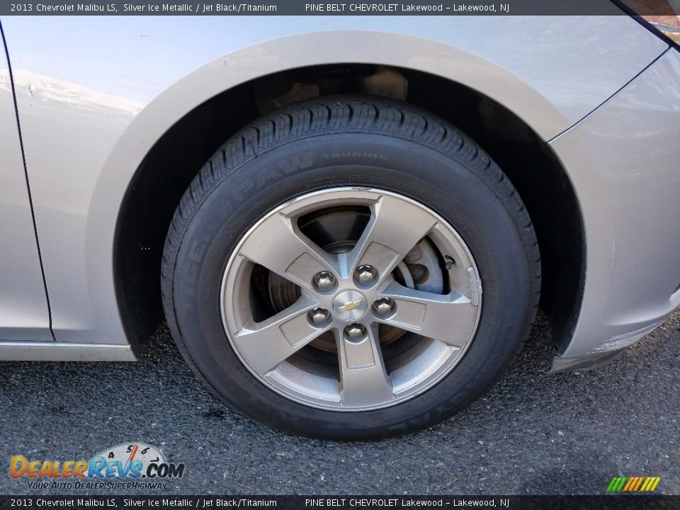 2013 Chevrolet Malibu LS Silver Ice Metallic / Jet Black/Titanium Photo #9