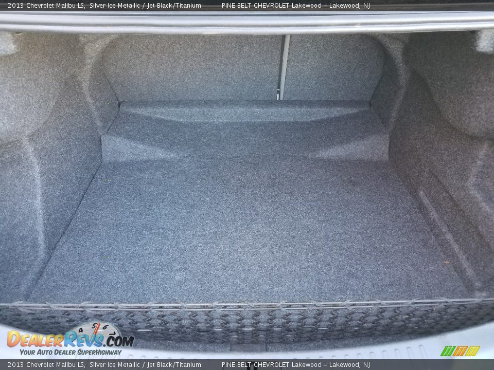2013 Chevrolet Malibu LS Silver Ice Metallic / Jet Black/Titanium Photo #10