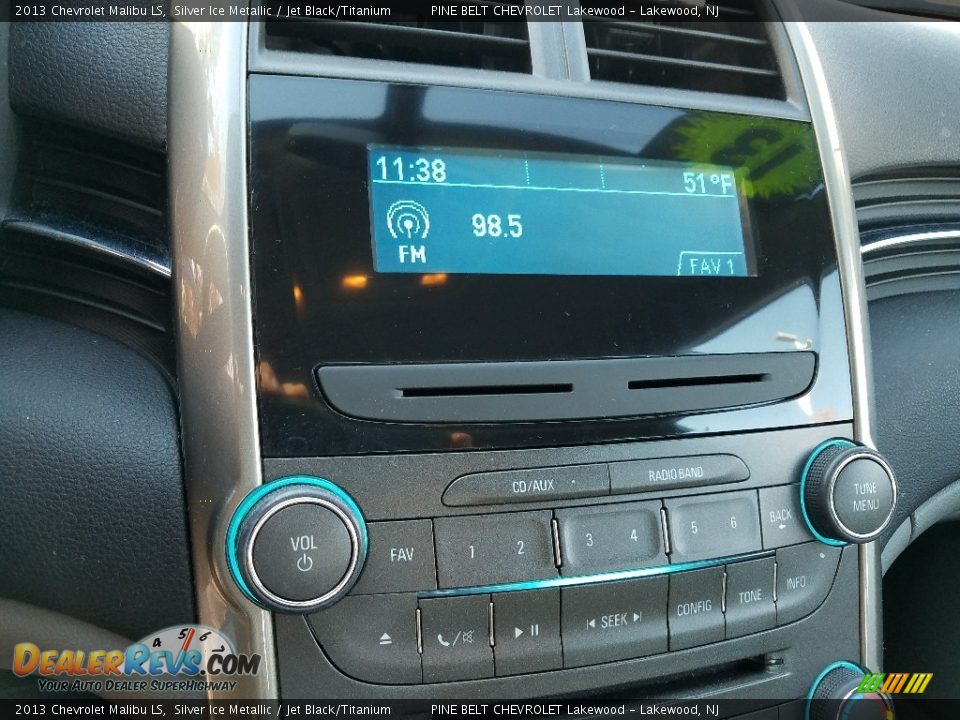 2013 Chevrolet Malibu LS Silver Ice Metallic / Jet Black/Titanium Photo #12