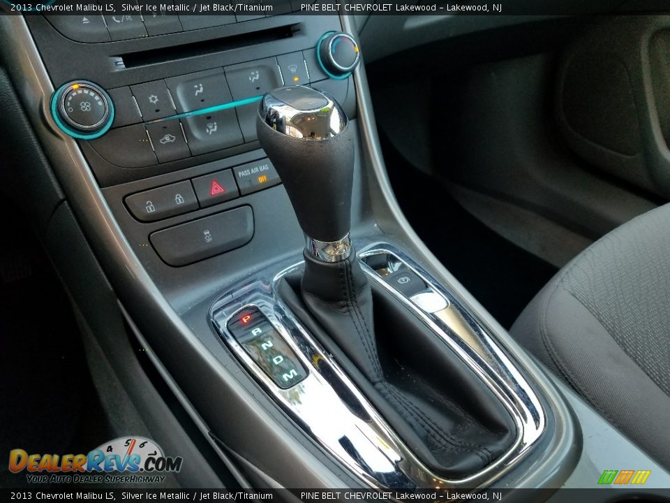 2013 Chevrolet Malibu LS Silver Ice Metallic / Jet Black/Titanium Photo #16