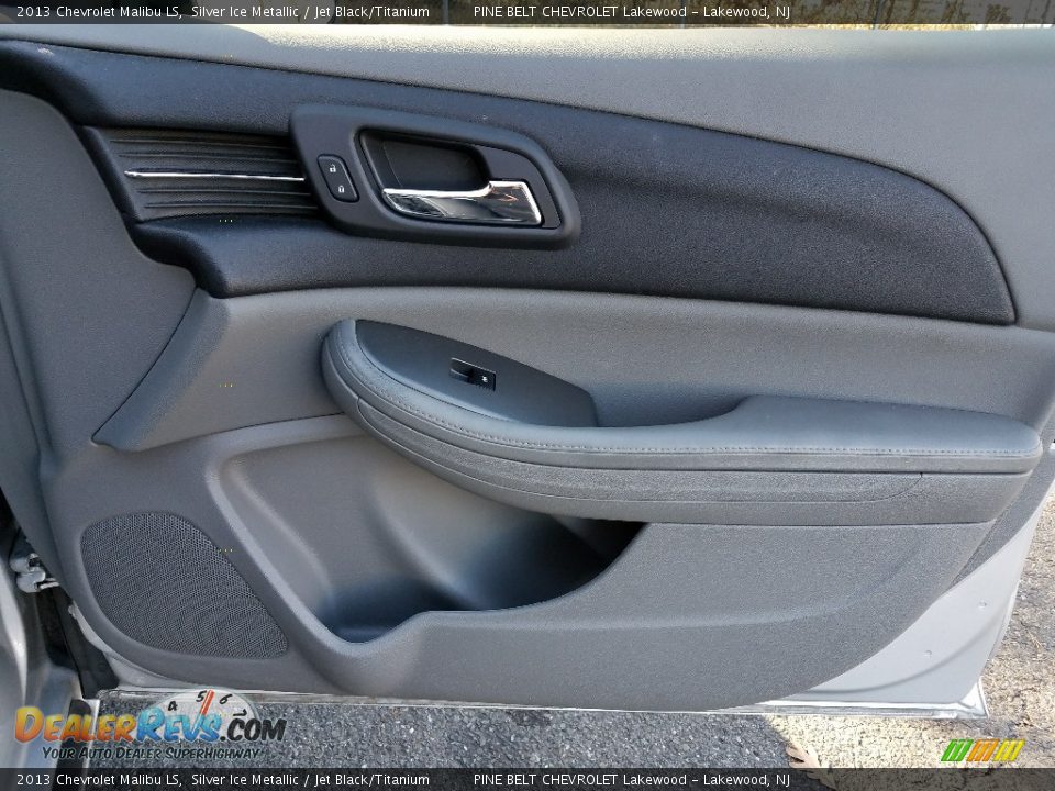 2013 Chevrolet Malibu LS Silver Ice Metallic / Jet Black/Titanium Photo #18