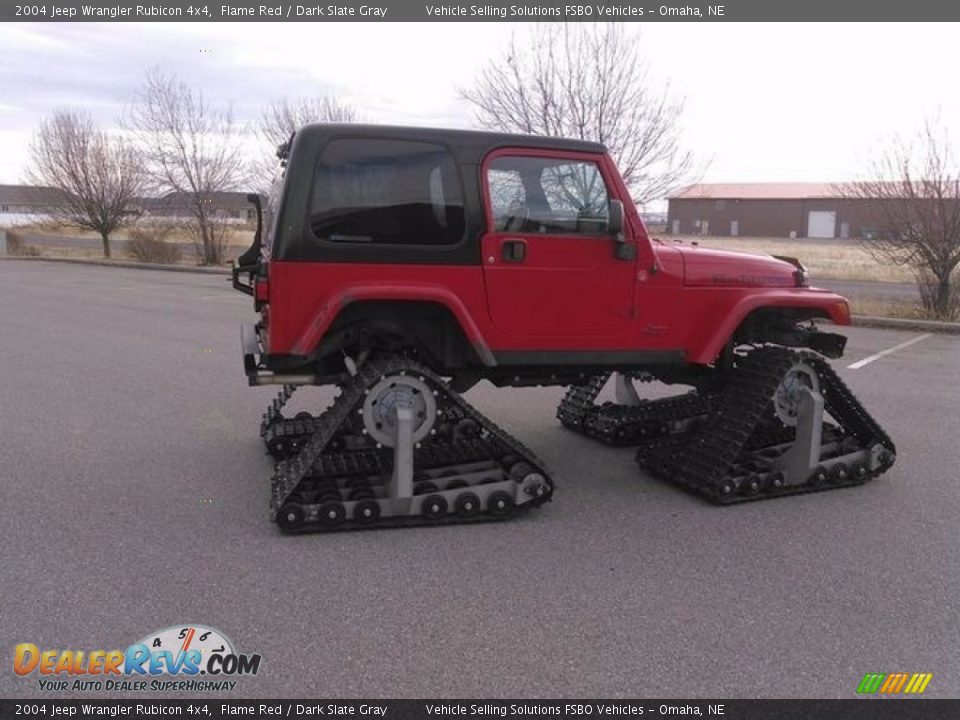 2004 Jeep Wrangler Rubicon 4x4 Flame Red / Dark Slate Gray Photo #11