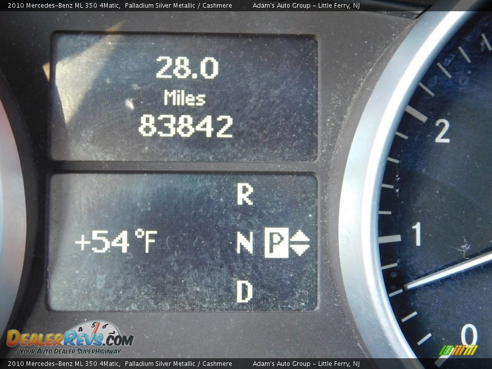 2010 Mercedes-Benz ML 350 4Matic Palladium Silver Metallic / Cashmere Photo #16