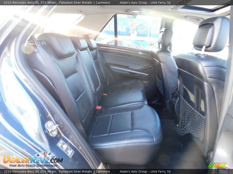 2010 Mercedes-Benz ML 350 4Matic Palladium Silver Metallic / Cashmere Photo #28