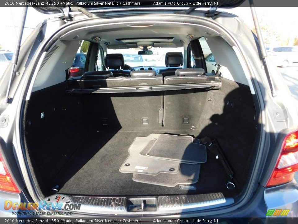 2010 Mercedes-Benz ML 350 4Matic Palladium Silver Metallic / Cashmere Photo #29