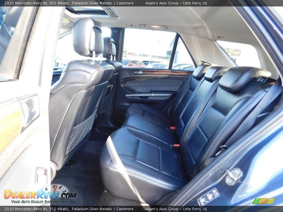 2010 Mercedes-Benz ML 350 4Matic Palladium Silver Metallic / Cashmere Photo #31