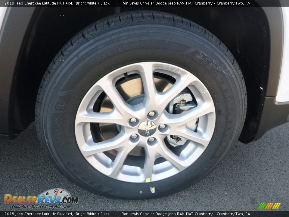 2018 Jeep Cherokee Latitude Plus 4x4 Bright White / Black Photo #9