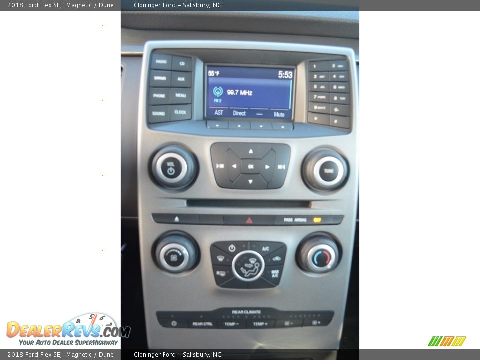 2018 Ford Flex SE Magnetic / Dune Photo #10