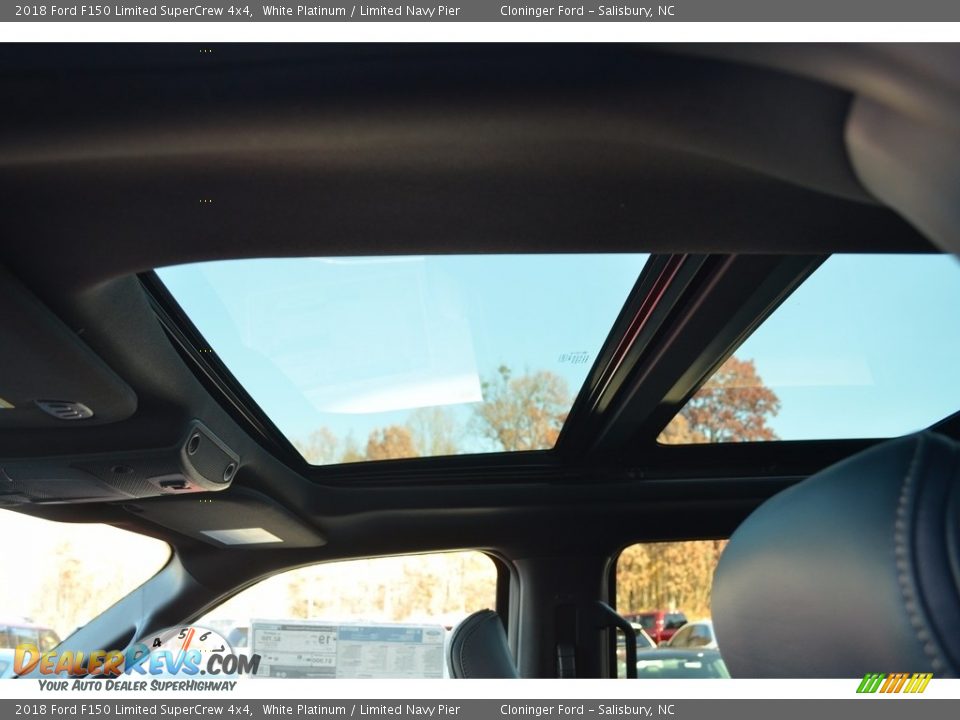 2018 Ford F150 Limited SuperCrew 4x4 White Platinum / Limited Navy Pier Photo #9