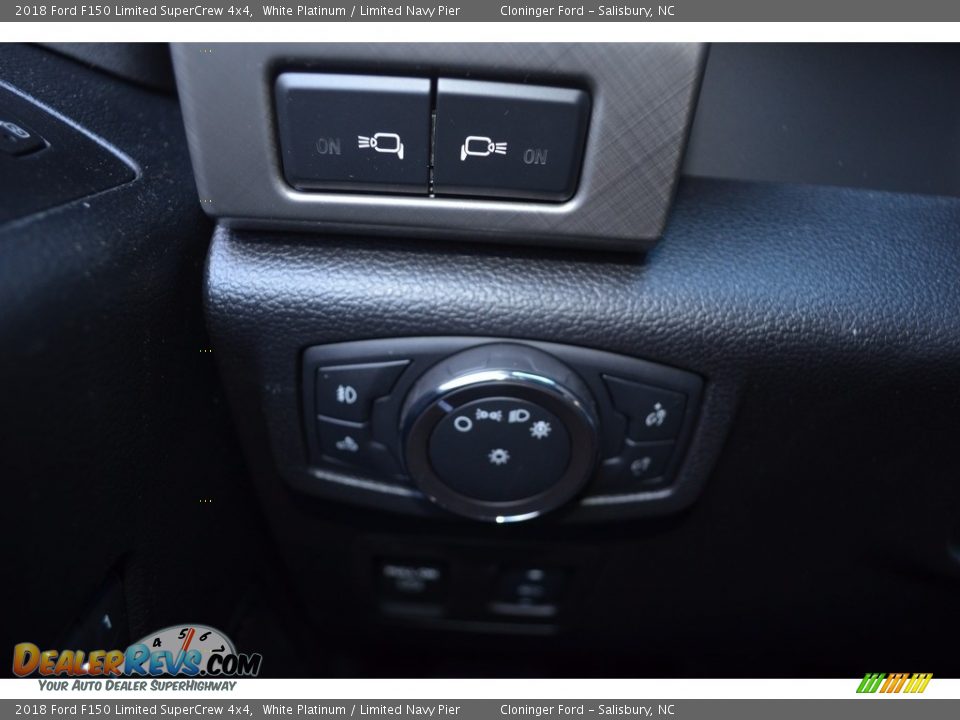 2018 Ford F150 Limited SuperCrew 4x4 White Platinum / Limited Navy Pier Photo #26