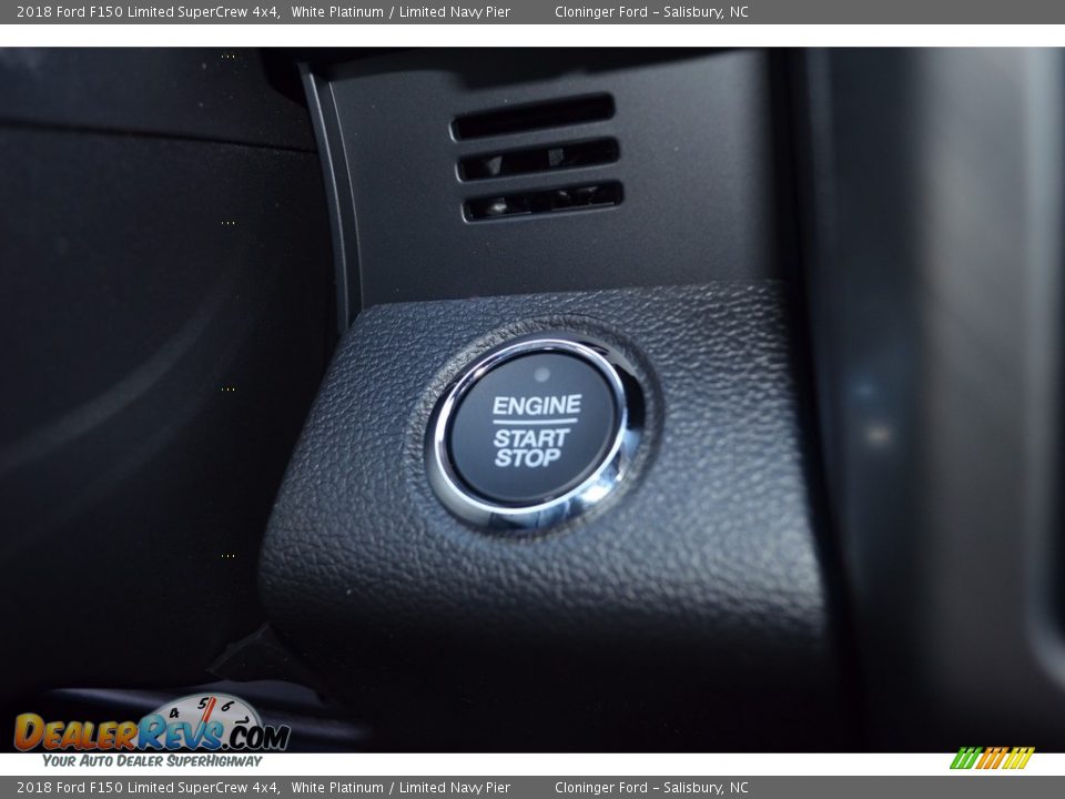 2018 Ford F150 Limited SuperCrew 4x4 White Platinum / Limited Navy Pier Photo #27