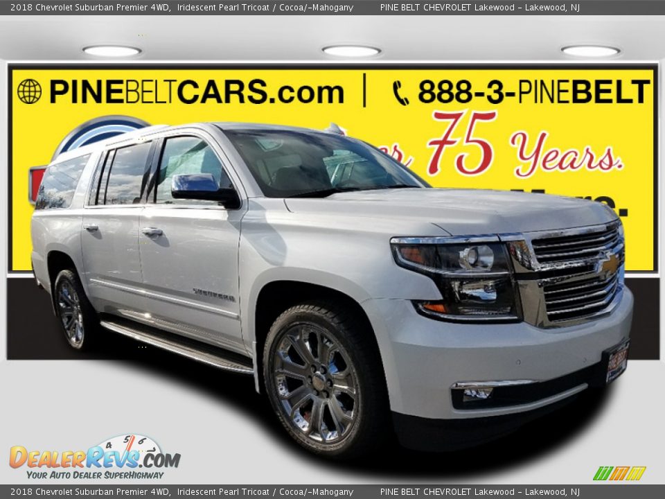 2018 Chevrolet Suburban Premier 4WD Iridescent Pearl Tricoat / Cocoa/­Mahogany Photo #1