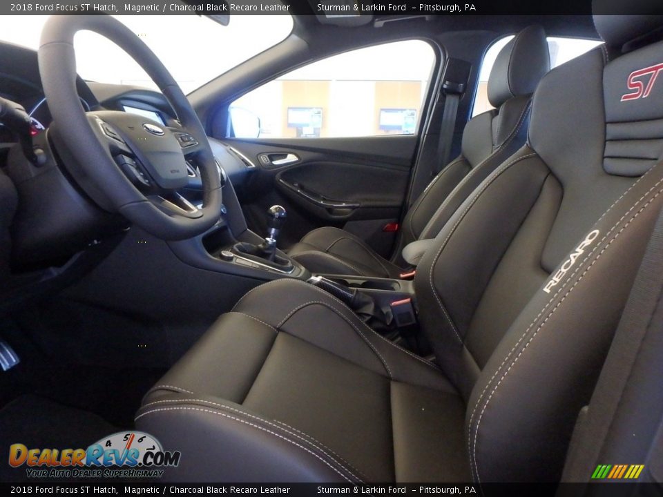 Charcoal Black Recaro Leather Interior - 2018 Ford Focus ST Hatch Photo #6
