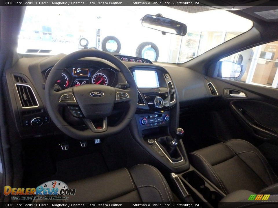 Front Seat of 2018 Ford Focus ST Hatch Photo #8
