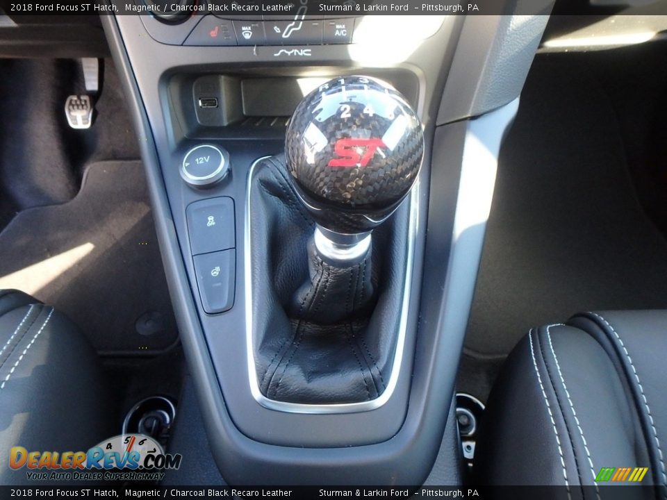 2018 Ford Focus ST Hatch Shifter Photo #15