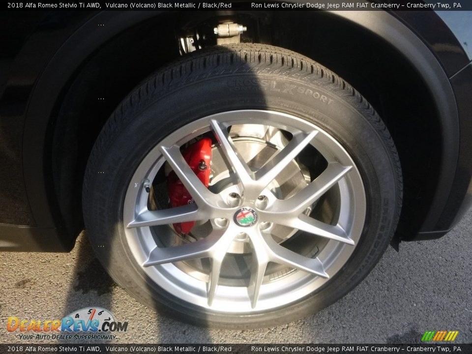 2018 Alfa Romeo Stelvio Ti AWD Vulcano (Volcano) Black Metallic / Black/Red Photo #13