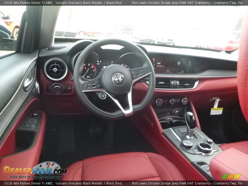 2018 Alfa Romeo Stelvio Ti AWD Vulcano (Volcano) Black Metallic / Black/Red Photo #18