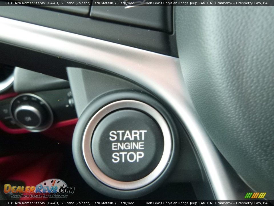 2018 Alfa Romeo Stelvio Ti AWD Vulcano (Volcano) Black Metallic / Black/Red Photo #28