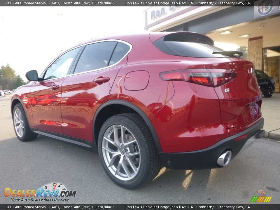2018 Alfa Romeo Stelvio Ti AWD Rosso Alfa (Red) / Black/Black Photo #5
