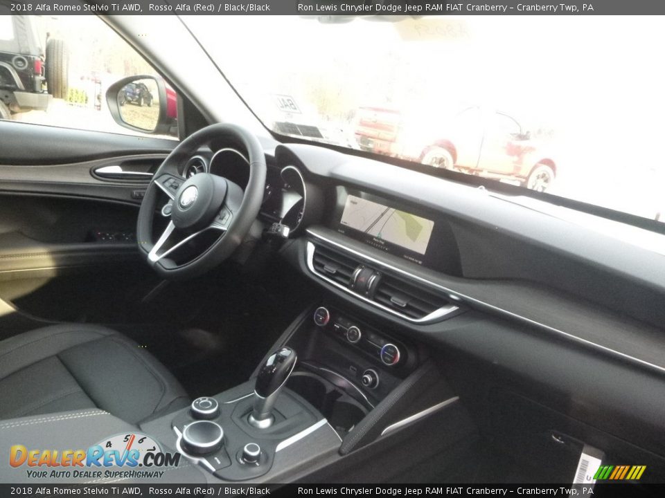 2018 Alfa Romeo Stelvio Ti AWD Rosso Alfa (Red) / Black/Black Photo #15