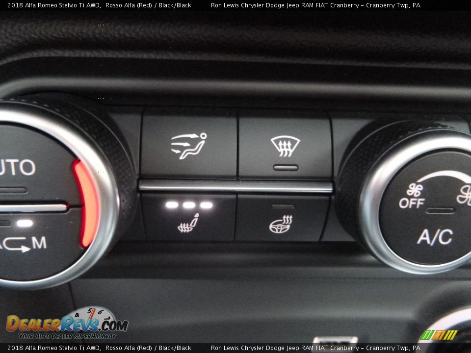 2018 Alfa Romeo Stelvio Ti AWD Rosso Alfa (Red) / Black/Black Photo #26