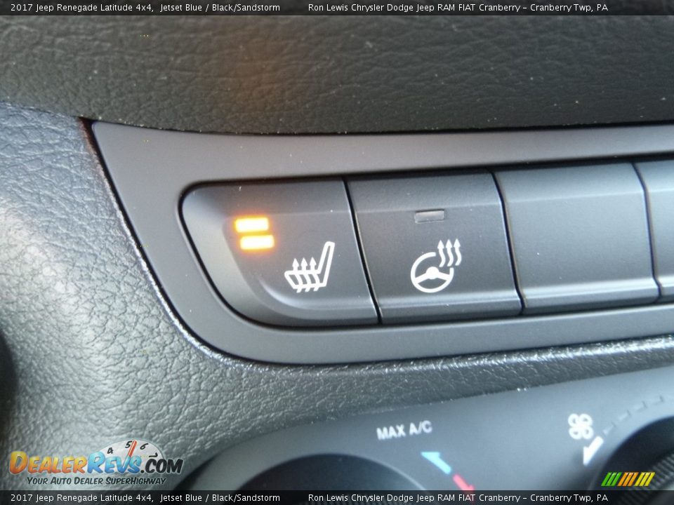 2017 Jeep Renegade Latitude 4x4 Jetset Blue / Black/Sandstorm Photo #18