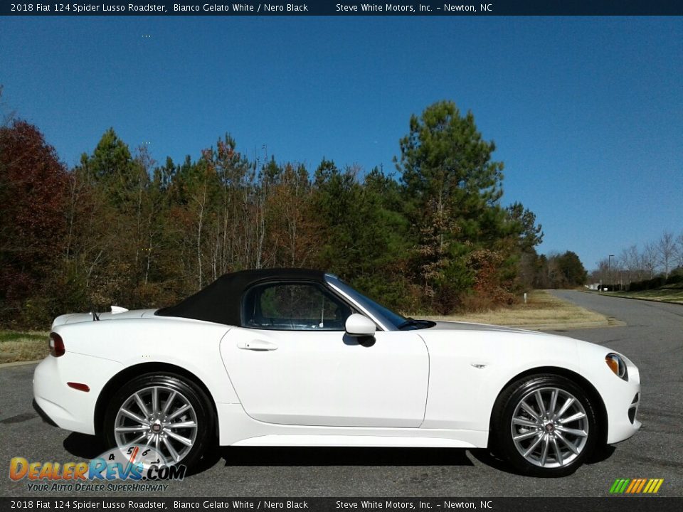 2018 Fiat 124 Spider Lusso Roadster Bianco Gelato White / Nero Black Photo #6