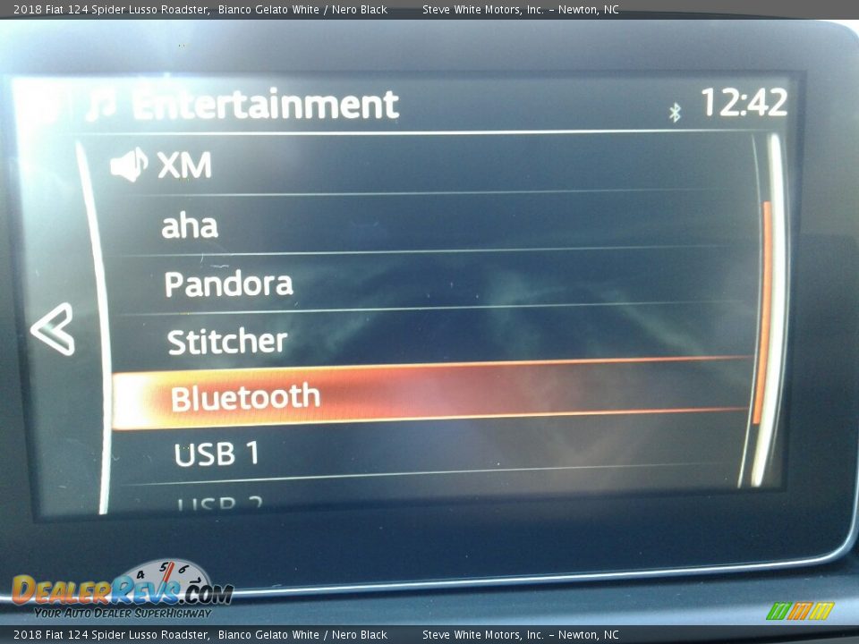 2018 Fiat 124 Spider Lusso Roadster Bianco Gelato White / Nero Black Photo #21