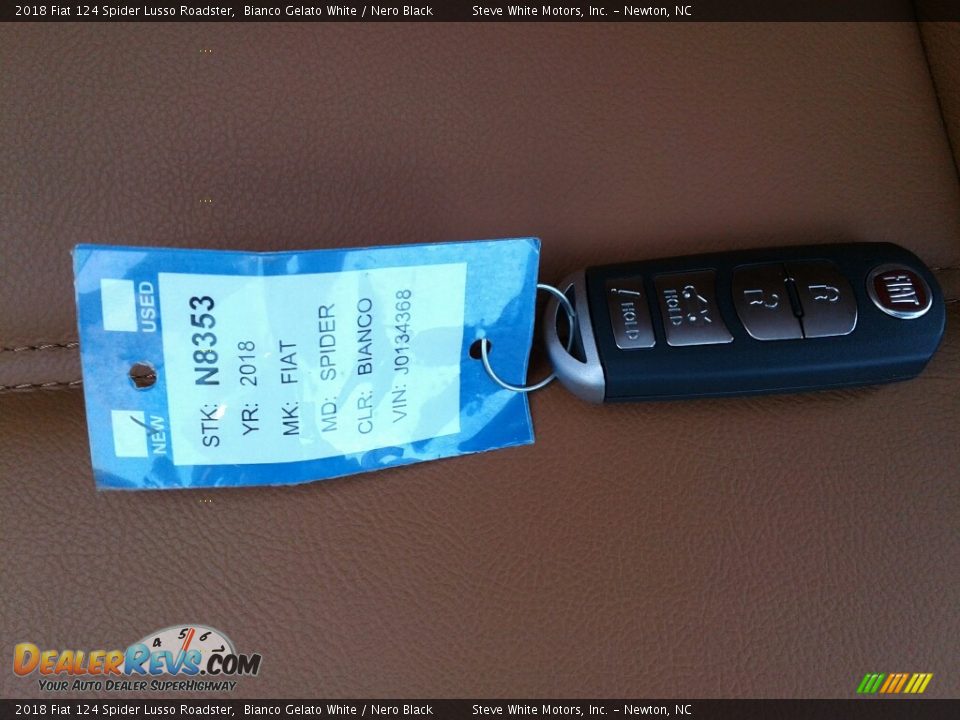 2018 Fiat 124 Spider Lusso Roadster Bianco Gelato White / Nero Black Photo #27