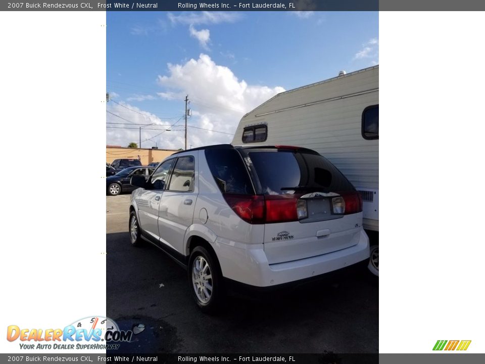 2007 Buick Rendezvous CXL Frost White / Neutral Photo #2
