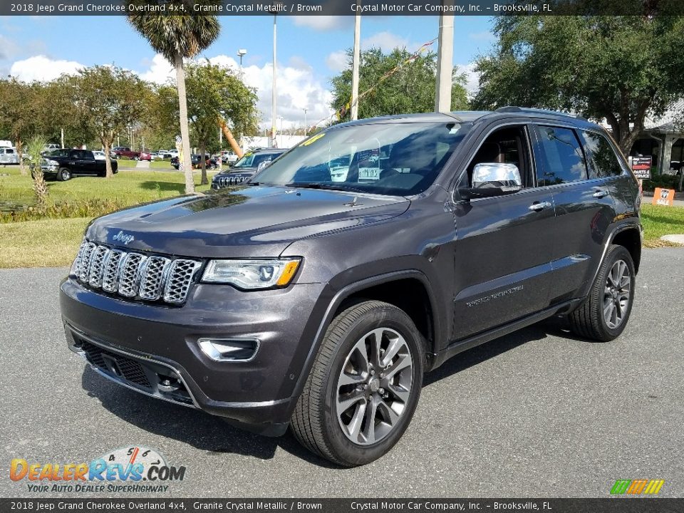Front 3/4 View of 2018 Jeep Grand Cherokee Overland 4x4 Photo #1