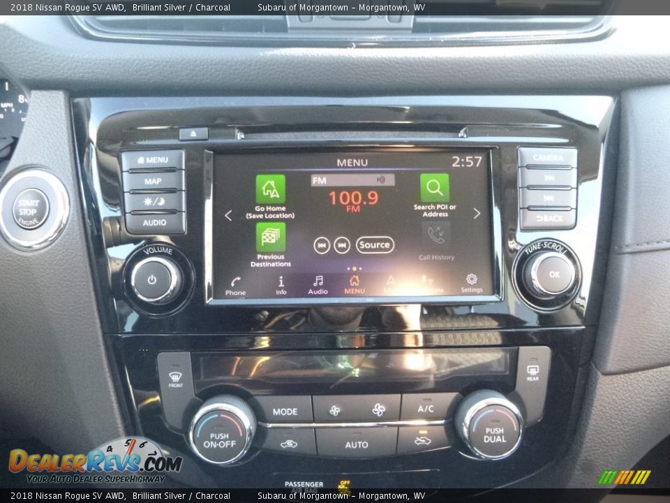 Controls of 2018 Nissan Rogue SV AWD Photo #16