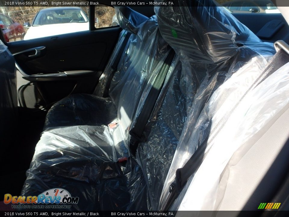 2018 Volvo S60 T5 AWD Bright Silver Metallic / Black Photo #8