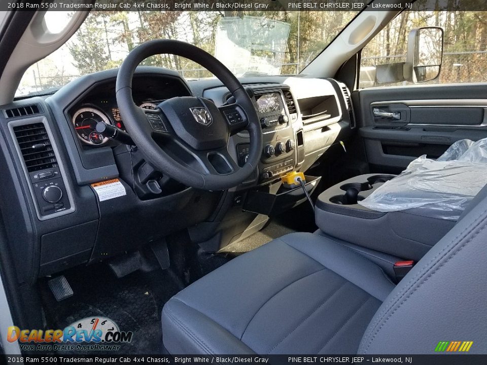 Black/Diesel Gray Interior - 2018 Ram 5500 Tradesman Regular Cab 4x4 Chassis Photo #8