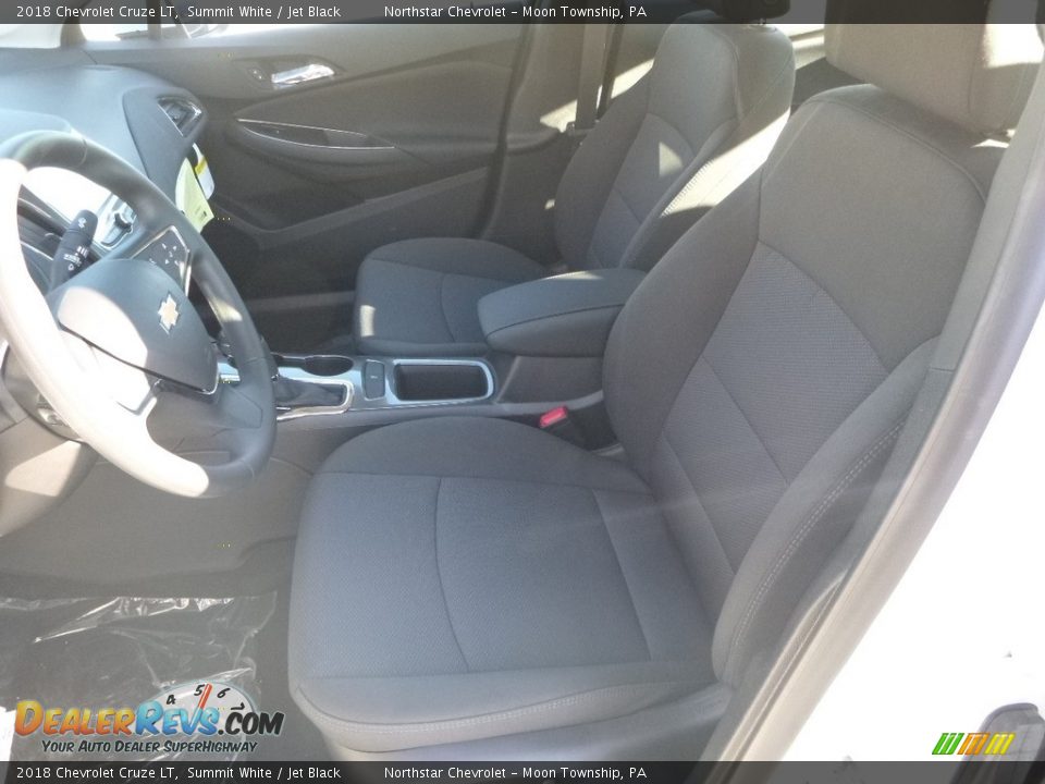 2018 Chevrolet Cruze LT Summit White / Jet Black Photo #16