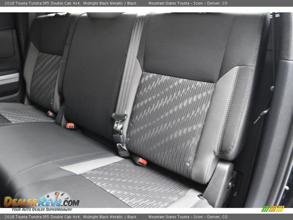 2018 Toyota Tundra SR5 Double Cab 4x4 Midnight Black Metallic / Black Photo #7