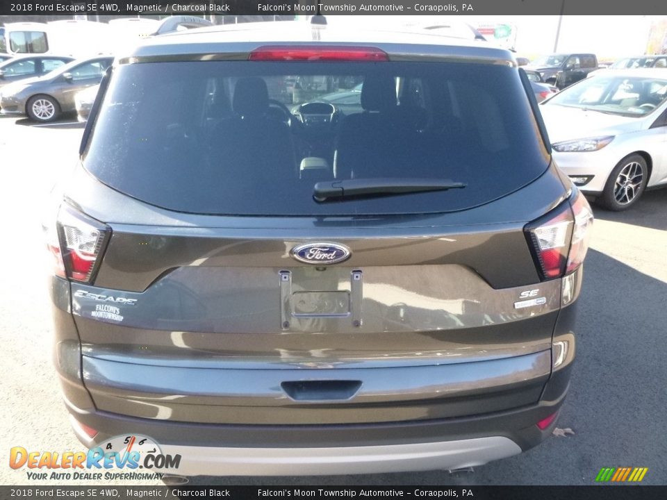2018 Ford Escape SE 4WD Magnetic / Charcoal Black Photo #3