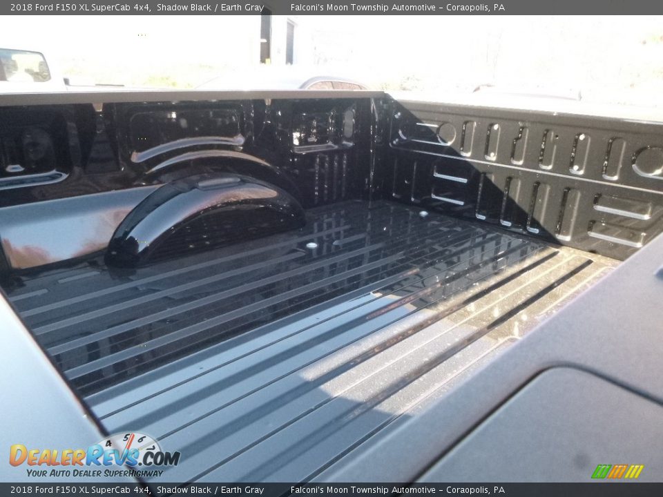 2018 Ford F150 XL SuperCab 4x4 Shadow Black / Earth Gray Photo #12