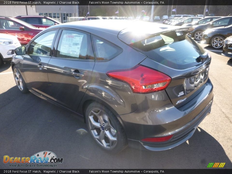 2018 Ford Focus ST Hatch Magnetic / Charcoal Black Photo #6