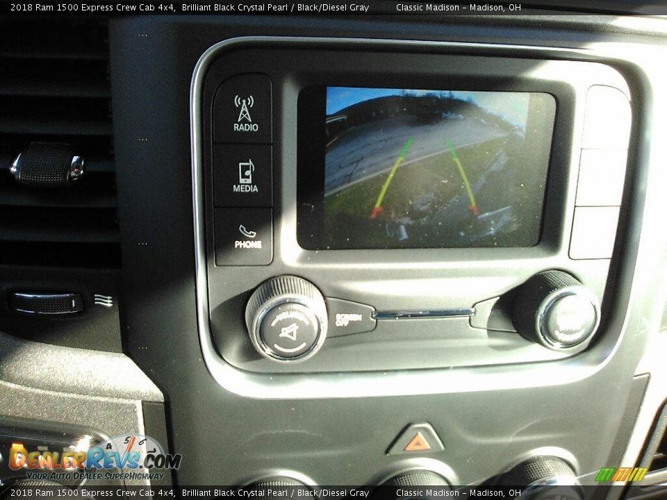 2018 Ram 1500 Express Crew Cab 4x4 Brilliant Black Crystal Pearl / Black/Diesel Gray Photo #9