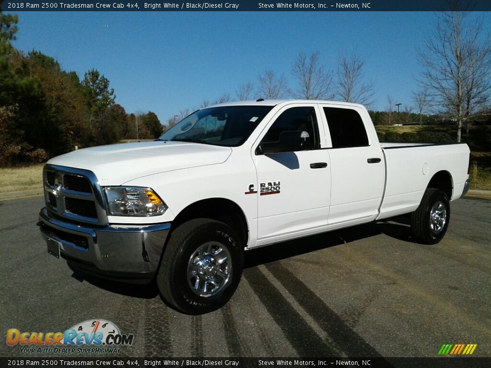 2018 Ram 2500 Tradesman Crew Cab 4x4 Bright White / Black/Diesel Gray Photo #2