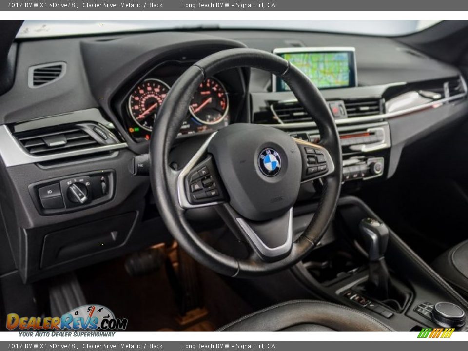 2017 BMW X1 sDrive28i Glacier Silver Metallic / Black Photo #15