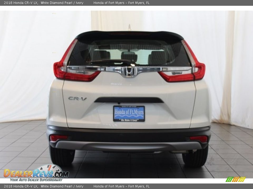 2018 Honda CR-V LX White Diamond Pearl / Ivory Photo #7